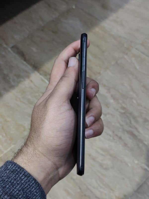 ONEPLUS 6 – BLACK | 8GB 128GB 5