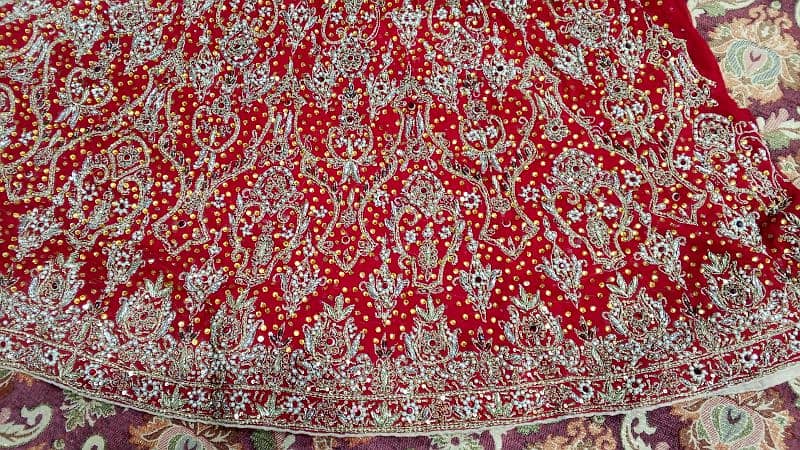 Bridal lehnga for sale 4