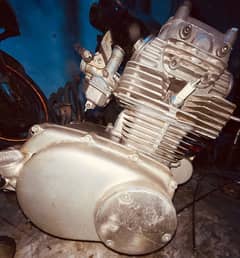 Honda’s 175cc dual cylinder engine