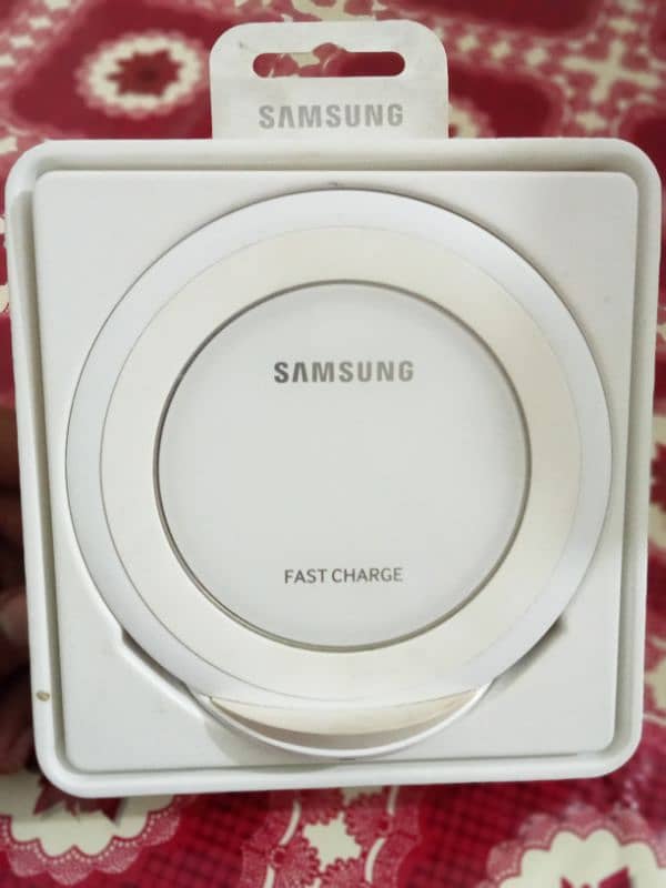 Samsung original wireless charger 1