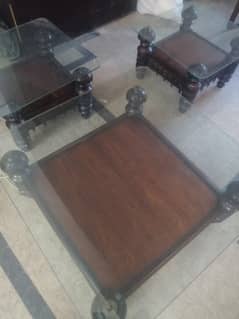 Stylish Chinyoti glass tables set selling at low price