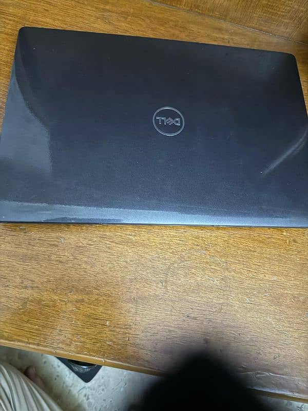 Dell latitude 5300 1