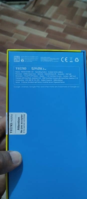 Tecno Spark 5 air 2/32 4