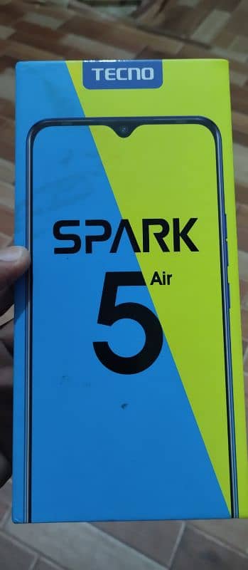 Tecno Spark 5 air 2/32 5