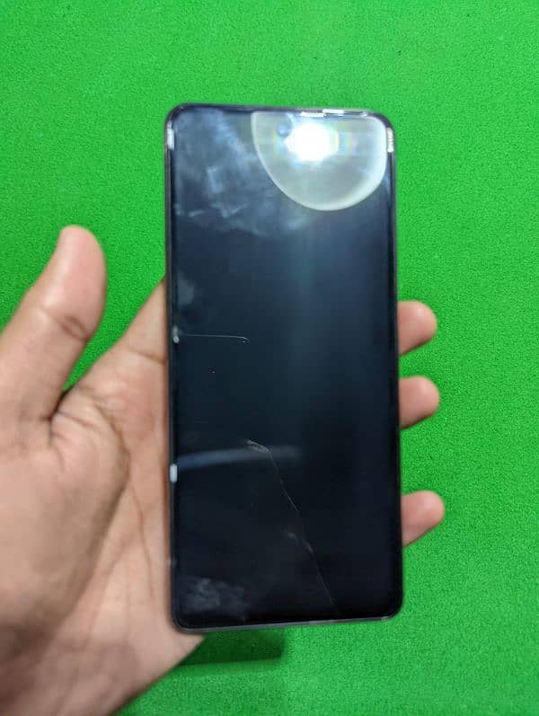 infinix hot 40 pro 4