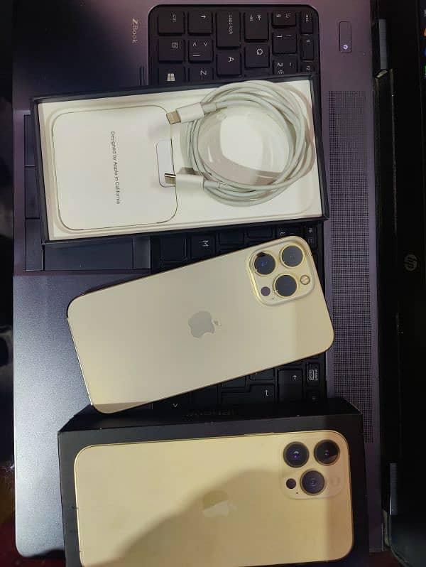 iphone 13 pro max fu with complete box 0