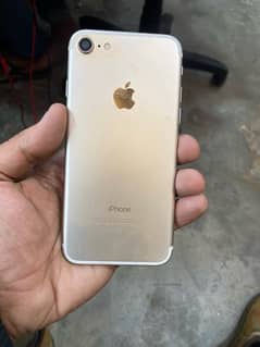 iphone 7 32Gb pta approved read add