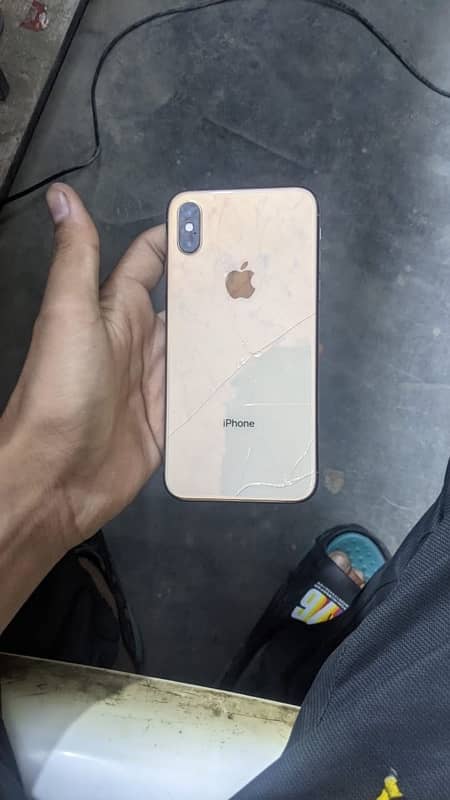 iPhone XS 64 GB factory look 3