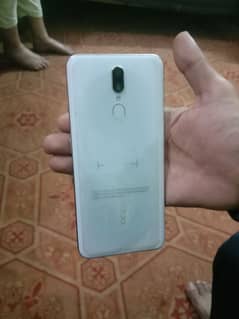 10 by 10 condition Oppo F11  0324-496-286-3