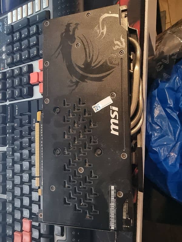 AMD RADEON 8GB (SAPPHIRE NITRO+) FOR SALE 0