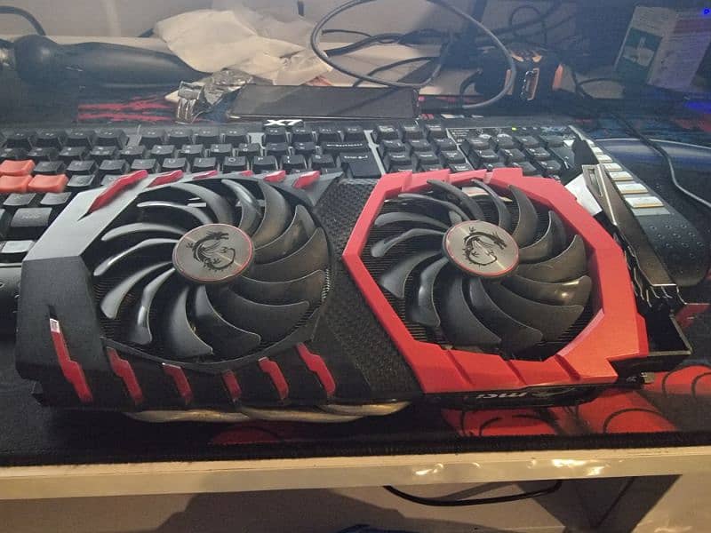 AMD RADEON 8GB (SAPPHIRE NITRO+) FOR SALE 2