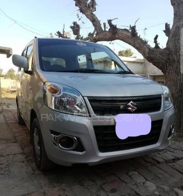 Suzuki WagonR VX 2015 – Silky Silver – Mint Condition 1