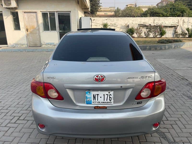 Toyota Corolla Altis 2009 5