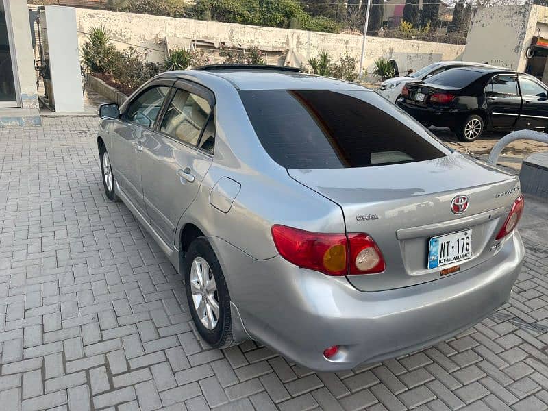 Toyota Corolla Altis 2009 8