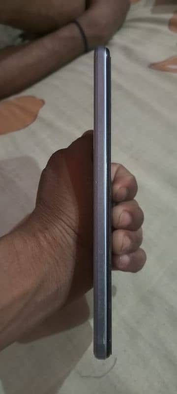 Vivo Y21 1