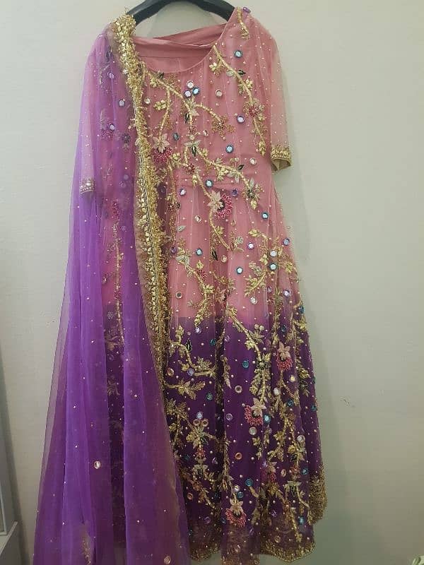 mehndi bridal dress 1