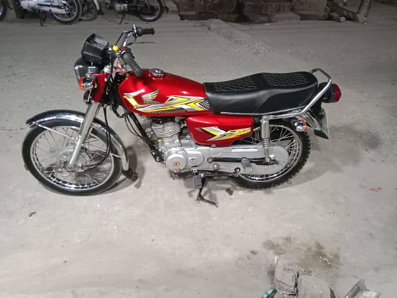 Honda 125 2018 Rawalpindi number 0