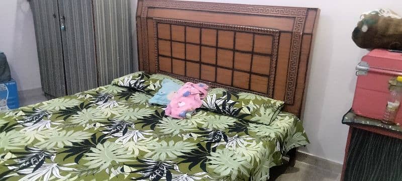 King Size Double Bed with Mattress 0