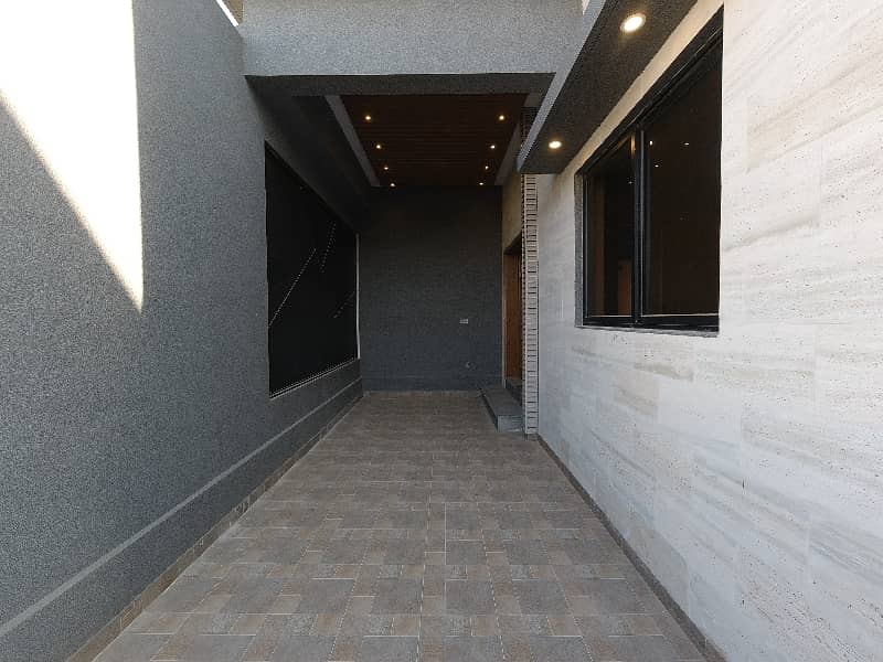 1 Kanal Luxurious Designer House Is Available For Sale In Bahria Town Phase 8 Rawalpindi 42