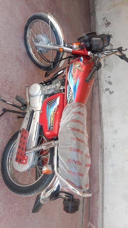 CG Honda 125 for sale +92 317 7272597my contact number just call 1