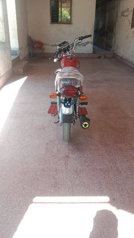 CG Honda 125 for sale +92 317 7272597my contact number just call 2