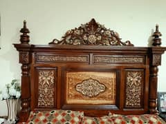 chinoti king bed set/ side tabal /Dressing table