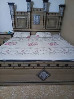 furniture, bed set, dressing table,dish cabinet, double bed,side table