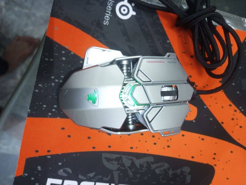 6 buttons gaming mouse with RGB LIGHTS 0/3/2/6/4/1/7/4/1/5/0 3