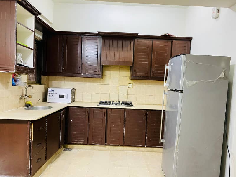 F-11 Markaz Brand New 2 Bedroom Tv Lounge Kitchen Car Parking Fully Furnished Flat Available for Rent 3