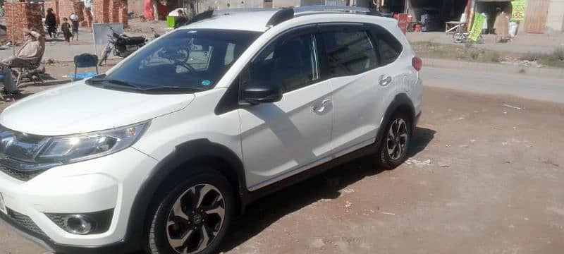 Honda BR-V 2017 1