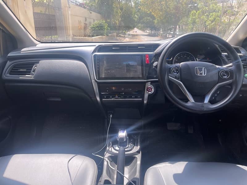 Honda Grace Hybrid 2015 16