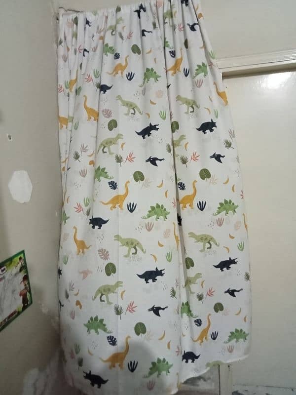 gry curtains 3 4 ft witd 8 ft lambai con new 1