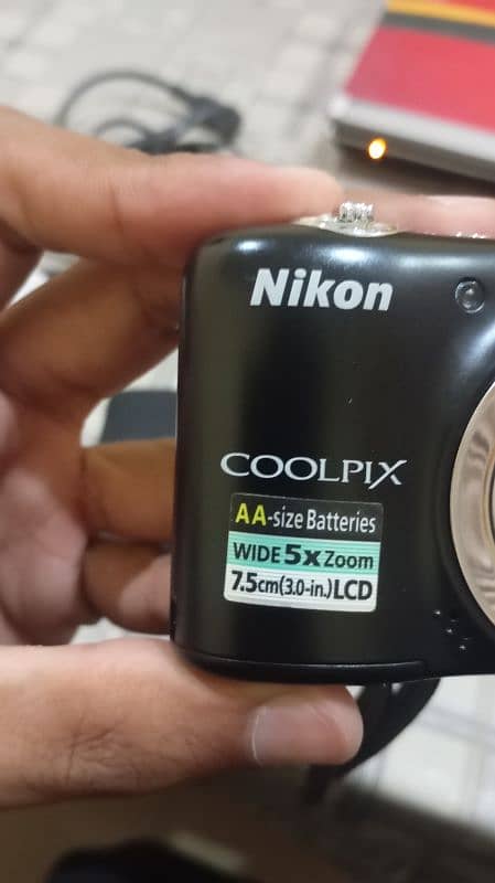 Nikon Coolpix L25 4