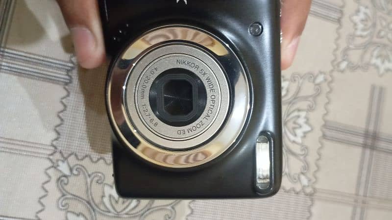 Nikon Coolpix L25 5