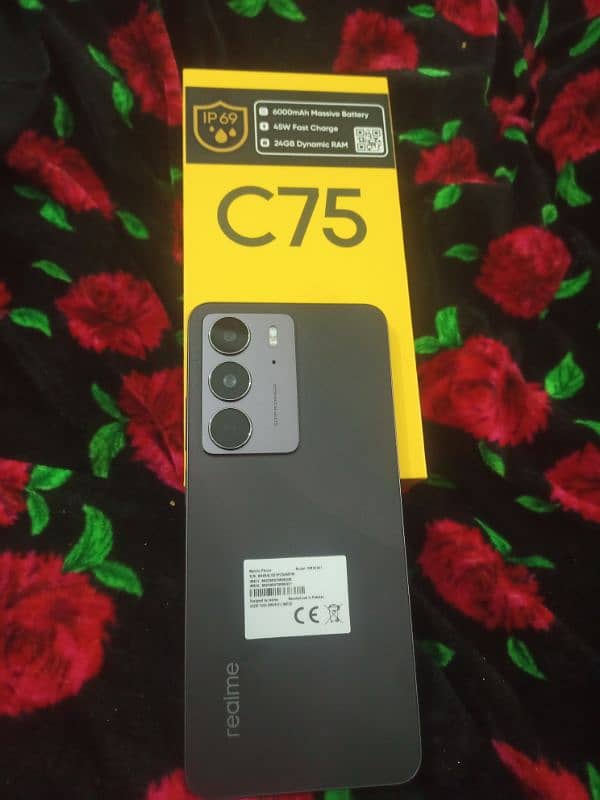 Realme C75 0