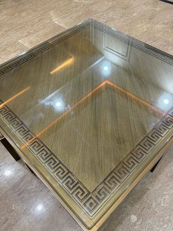 Versace Design Antique Coffee Table with 4 Retractable stool and glass 1