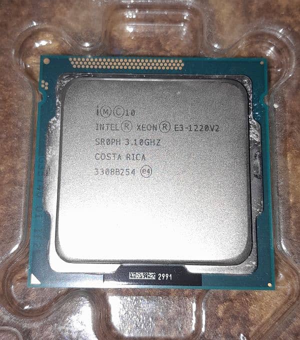 Intel Xeon E3 1220 V2 1