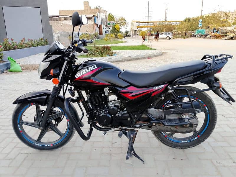 suzuki GR 150 2022 3