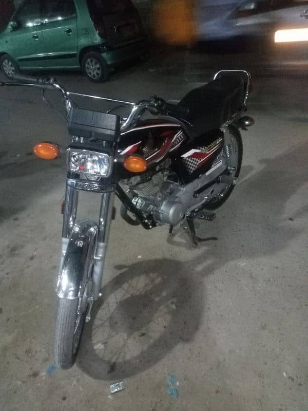 I am selling Honda 125 2024 dadu number smart card  complete file 4