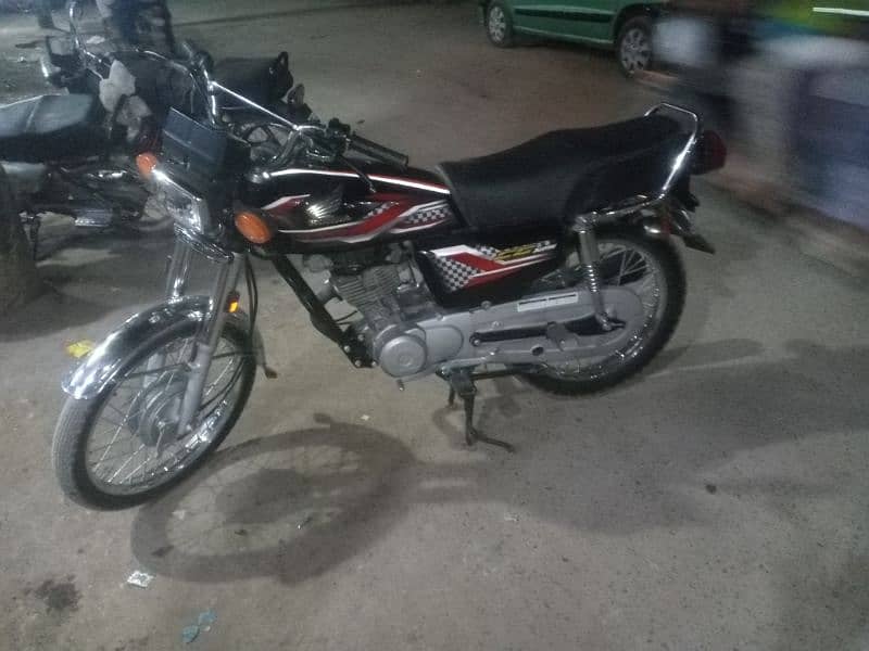 I am selling Honda 125 2024 dadu number smart card  complete file 5