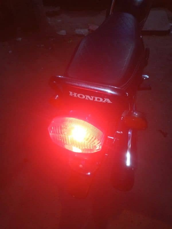 I am selling Honda 125 2024 dadu number smart card  complete file 6