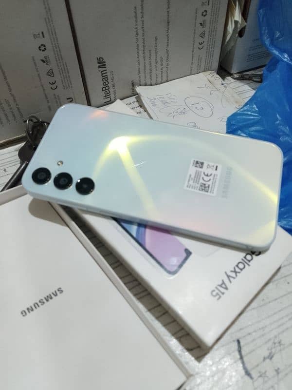 Samsung Galaxy a15 6/128 1