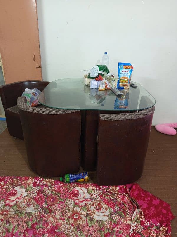 dinning table with 4 chair 3