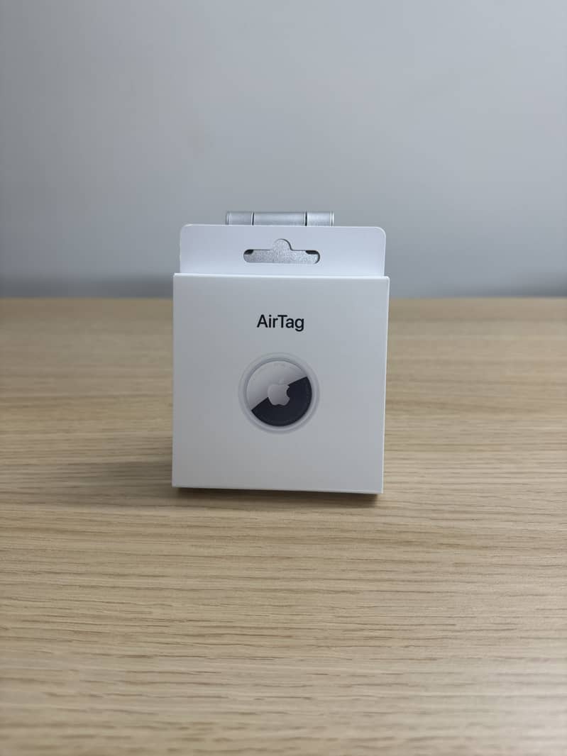 Apple AirTag – Brand New | Just Checked | Buy from Dubai Apple Store 0