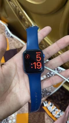 Apple Watch series 7 45mm battery health 89%