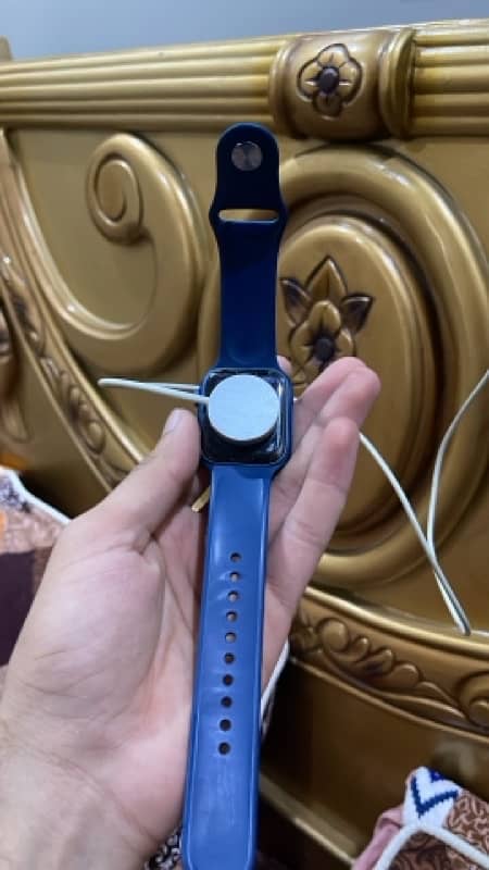 Apple Watch series 7 45mm battery health 89% 1