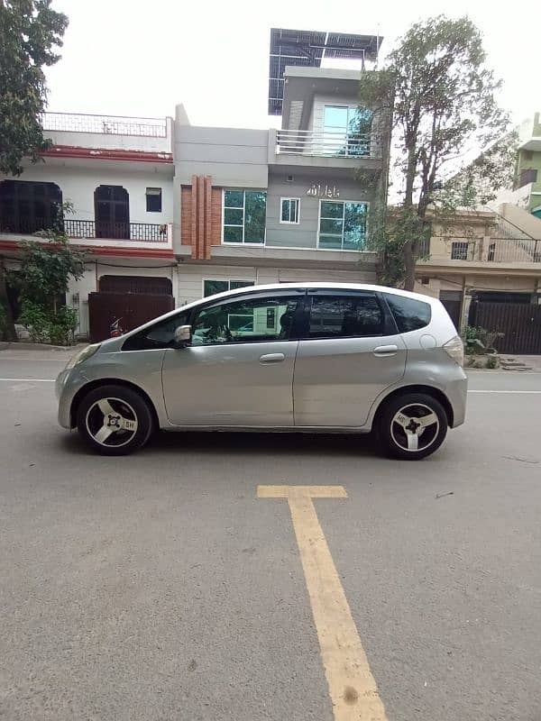 Honda Fit 2011 8