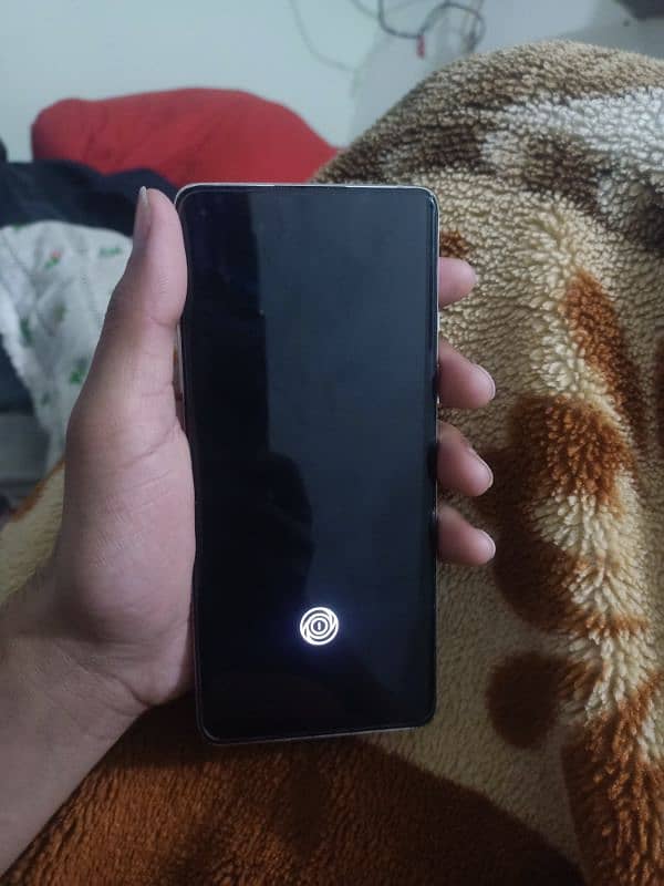 OnePlus 8 Available For Sale 6