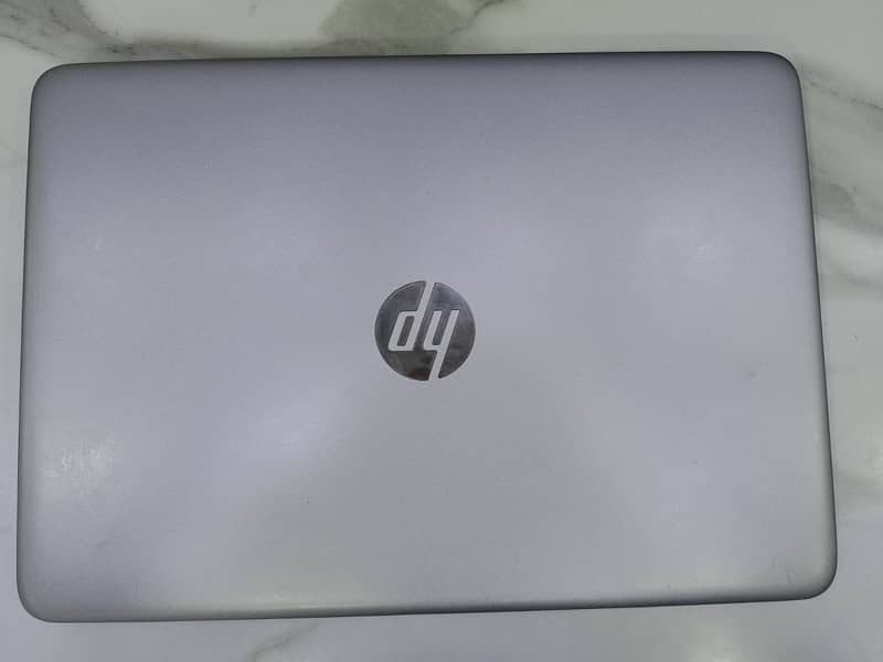 HP ELLITE BOOK 840 G4 0