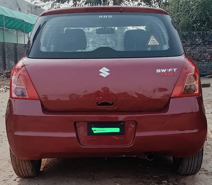 Suzuki Swift 2013 1